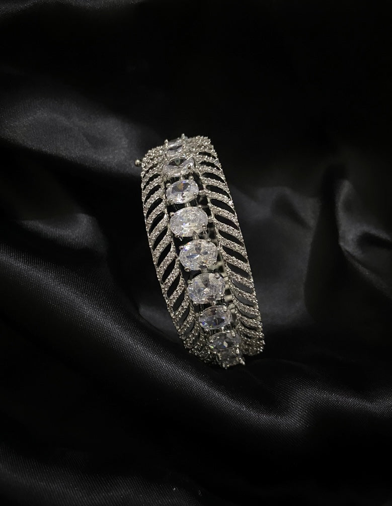 Veera AD Bracelet