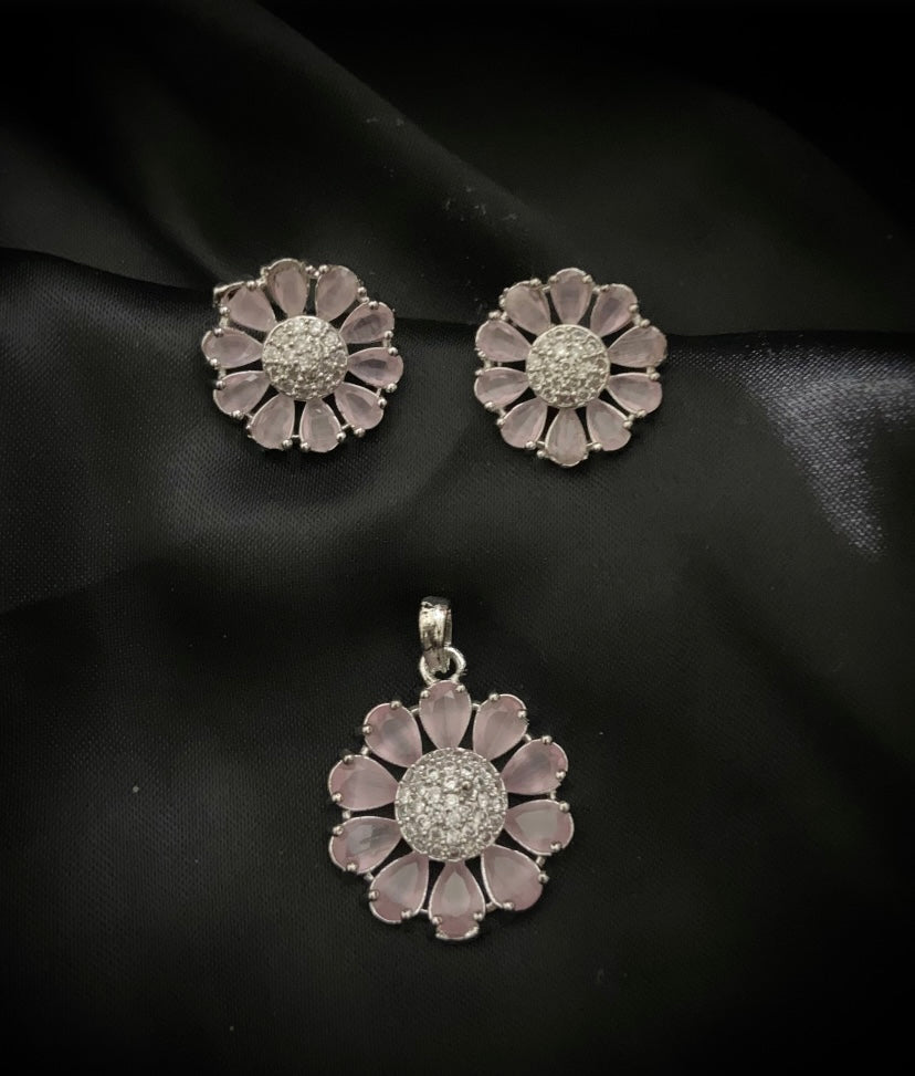 AD studded Pendant Set