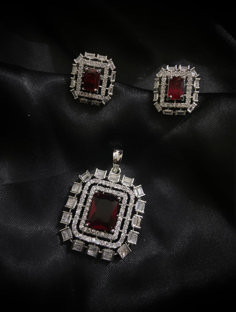 AD Pendant Set