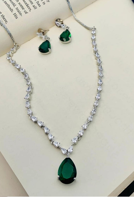 ad necklace set