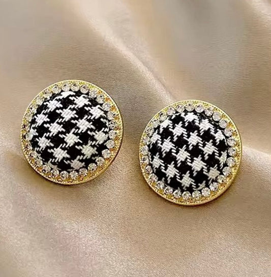 Sana stud Earrings