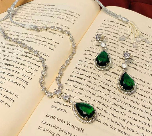 AD Necklace set