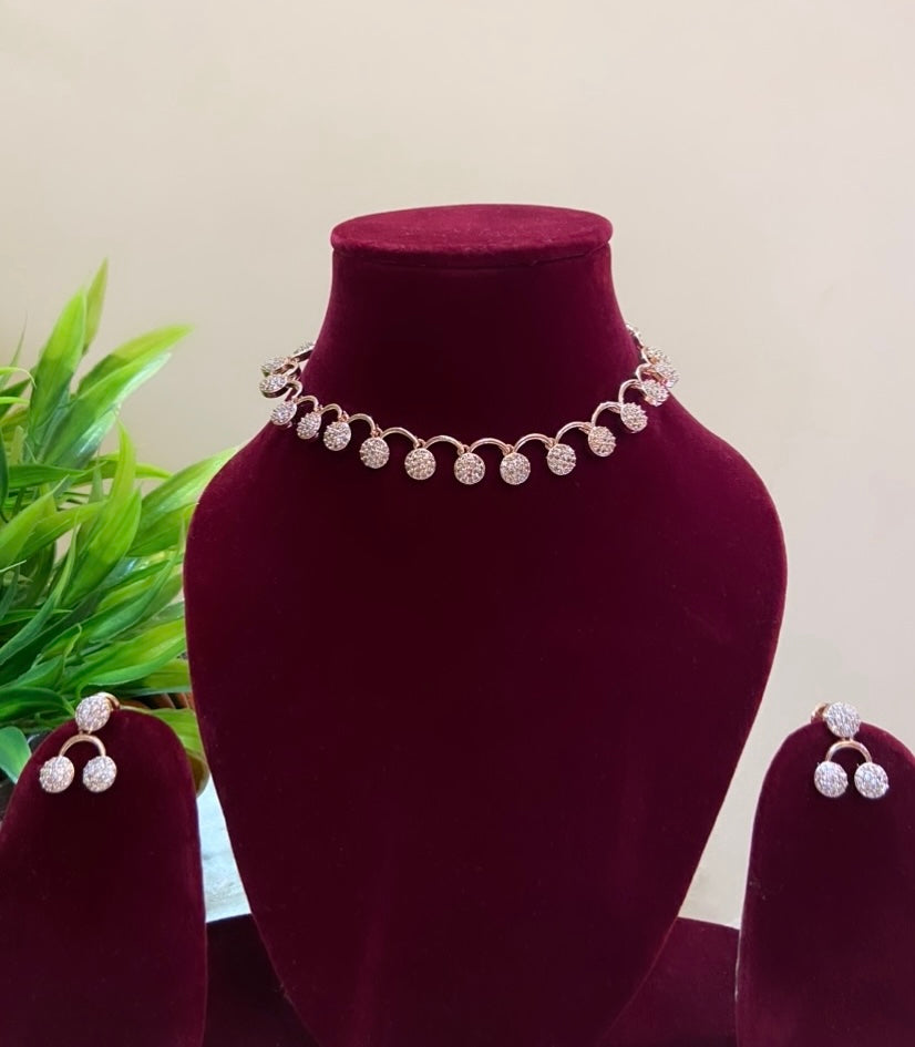 ad necklace set