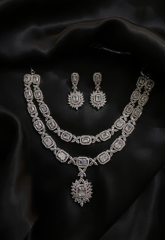 ad necklace set