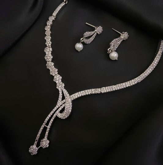 ad necklace set