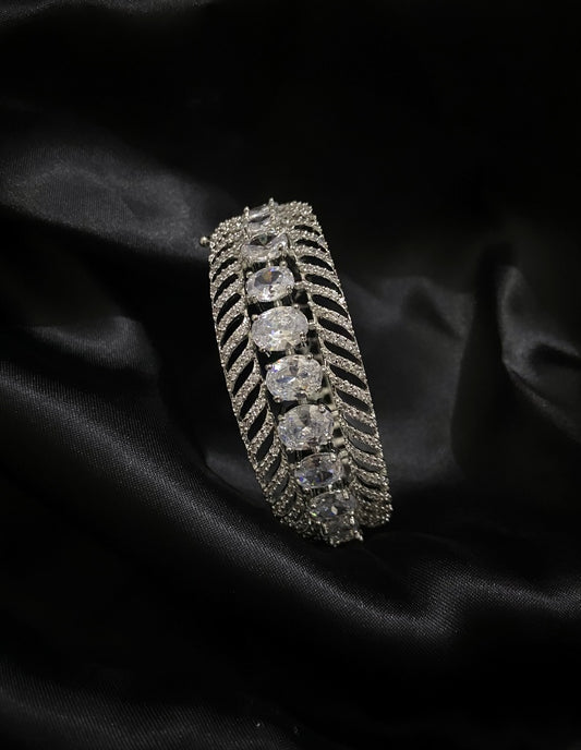 Veera AD Bracelet