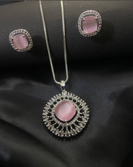 AD Pendant Set