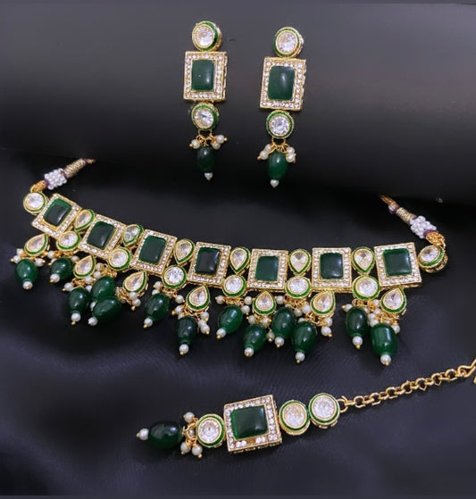 Gold Plated Pearl beaded necklace set (green)